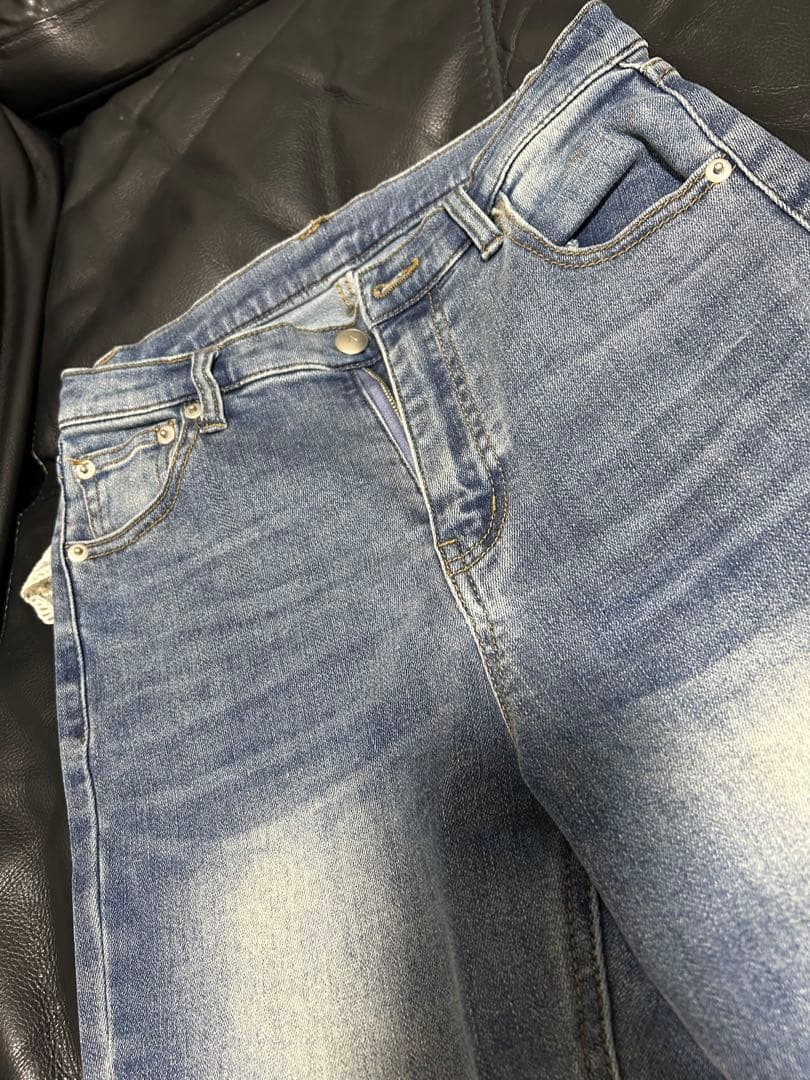 美品 ANDMARY Lacey ribbon heart hip denim