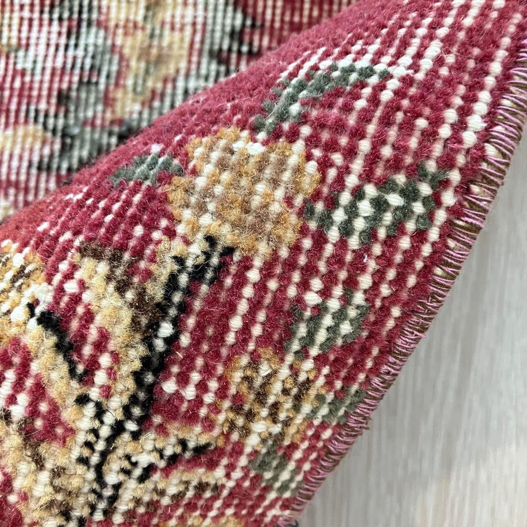 貴重110×124シャビーレッドピンク　ベージュ　正方形　トルコヴィンテージラグ