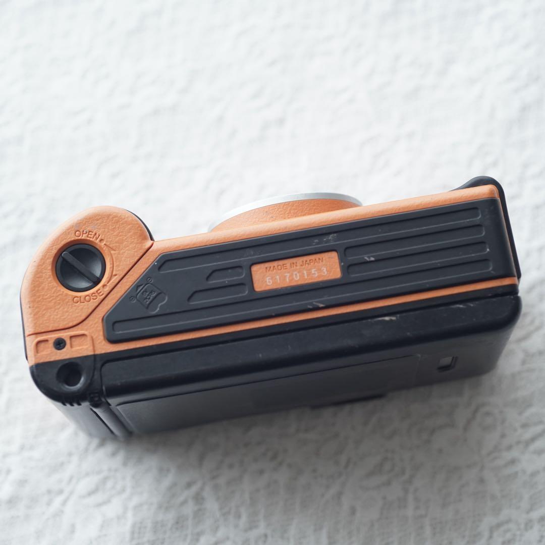 【撮影・OH済み】Konica Wide 28 希少なオレンジ フィルムカメラ