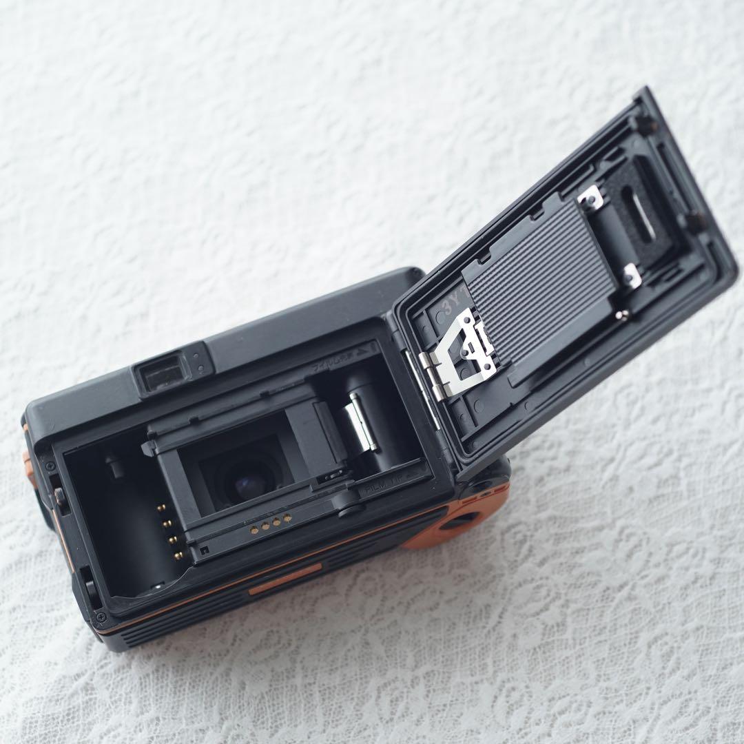 【撮影・OH済み】Konica Wide 28 希少なオレンジ フィルムカメラ