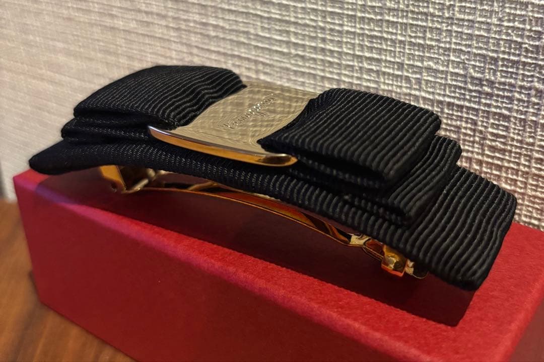 美品Salvatore Ferragamo フェラガモ　バレッタ