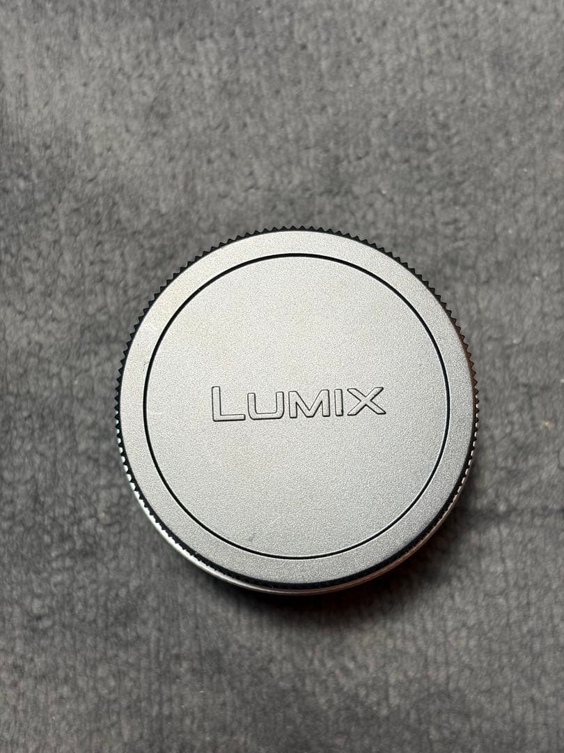 希少 LUMIX 18-40mm レンズ　シルバー