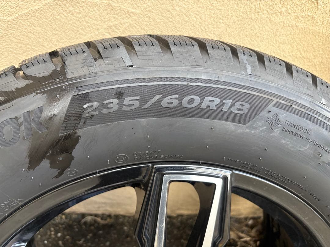 235/60/18 スタッドレス　ホイールセット　ボルボ　XC90