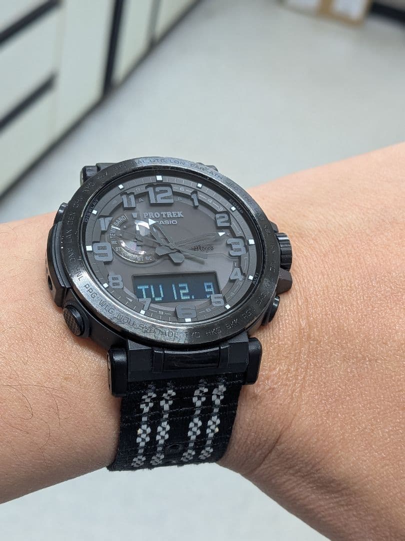 CASIO　カシオ　プロトレック　時計のみ