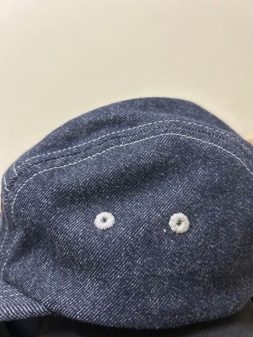 シュプリーム　キャップ　ほぼ未使用品