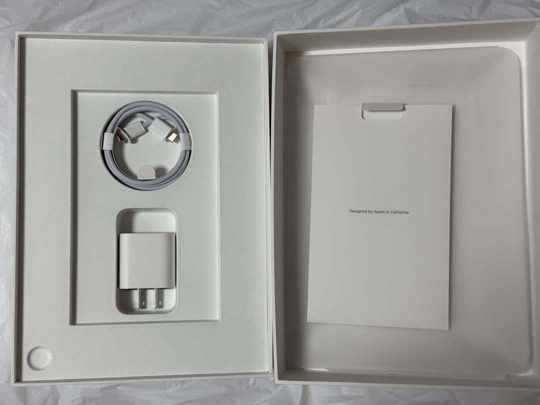 美品　Apple iPad 10世代 64GB wifiモデル 本体 ブルー