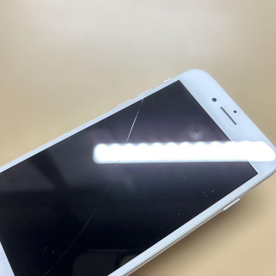 iPhone8 64GB SIMフリー　画面割れあり　バッテリー最大容量95%