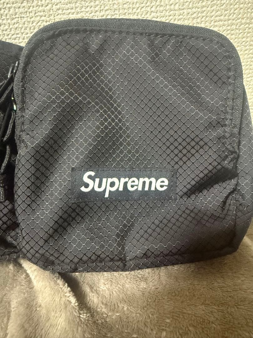 Supreme ショルダーバッグ & ボトル セット