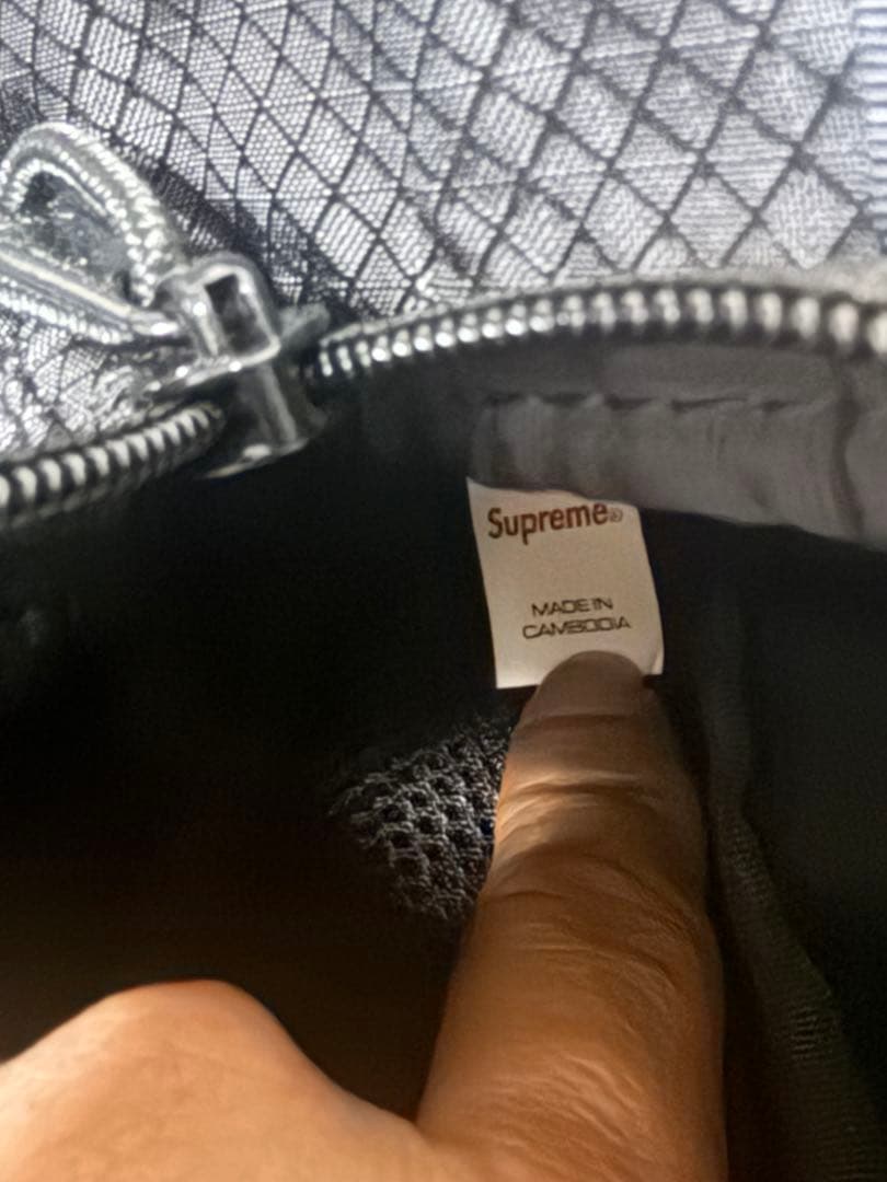 Supreme ショルダーバッグ & ボトル セット