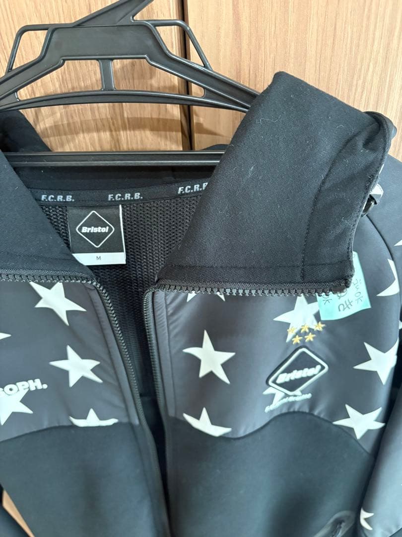 Bristol 星柄 フード付きパーカー ソフ