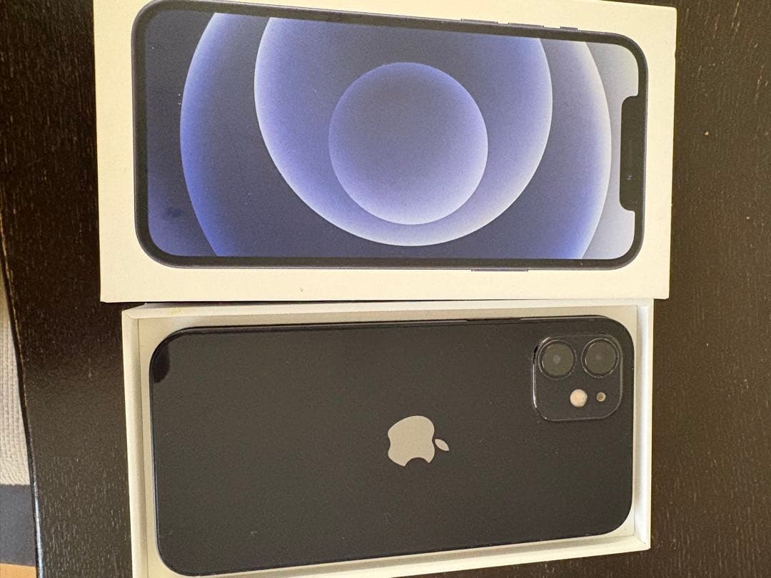 Apple iPhone 12 64GB ブラック 本体 箱付き
