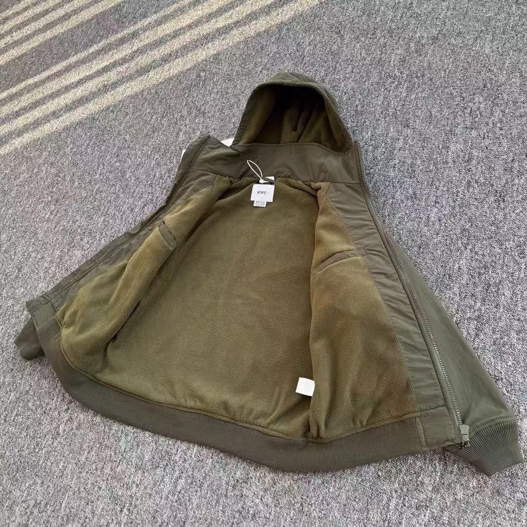 WTAPS フード付き ジャケット 美品