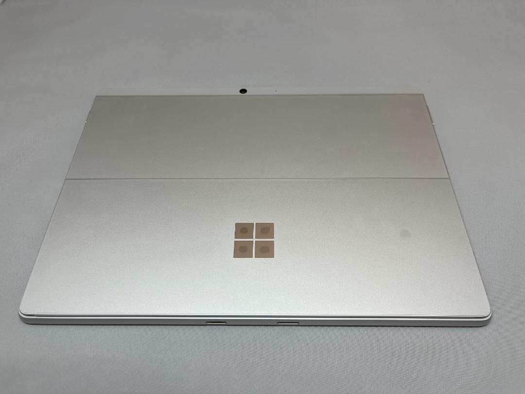 Surface Pro8　Core i5・16GB・LTE・キーボード・ペン付き