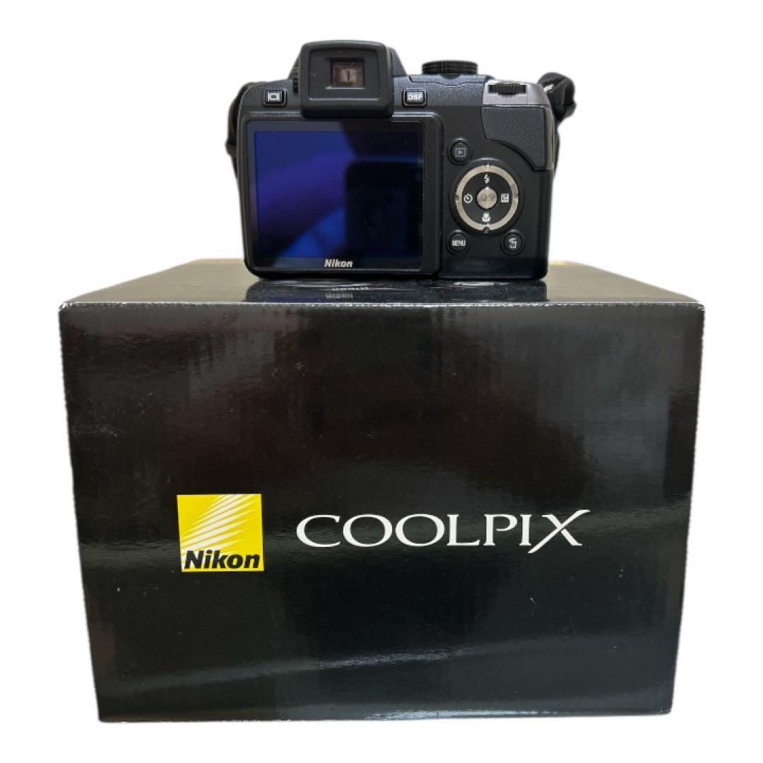 Nikon COOLPIX デジタルカメラ