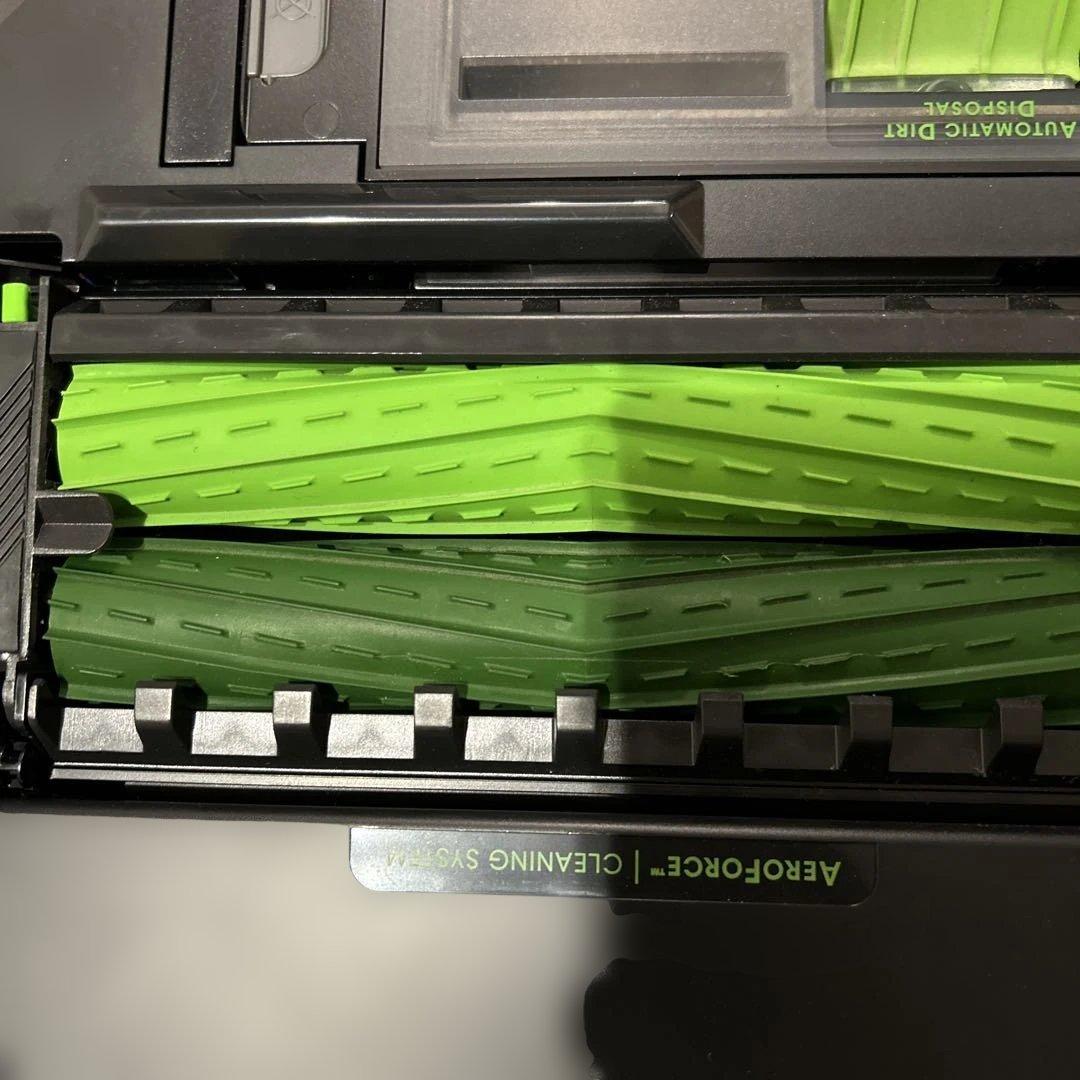 ルンバi3 クリーンベース付き　使用3回