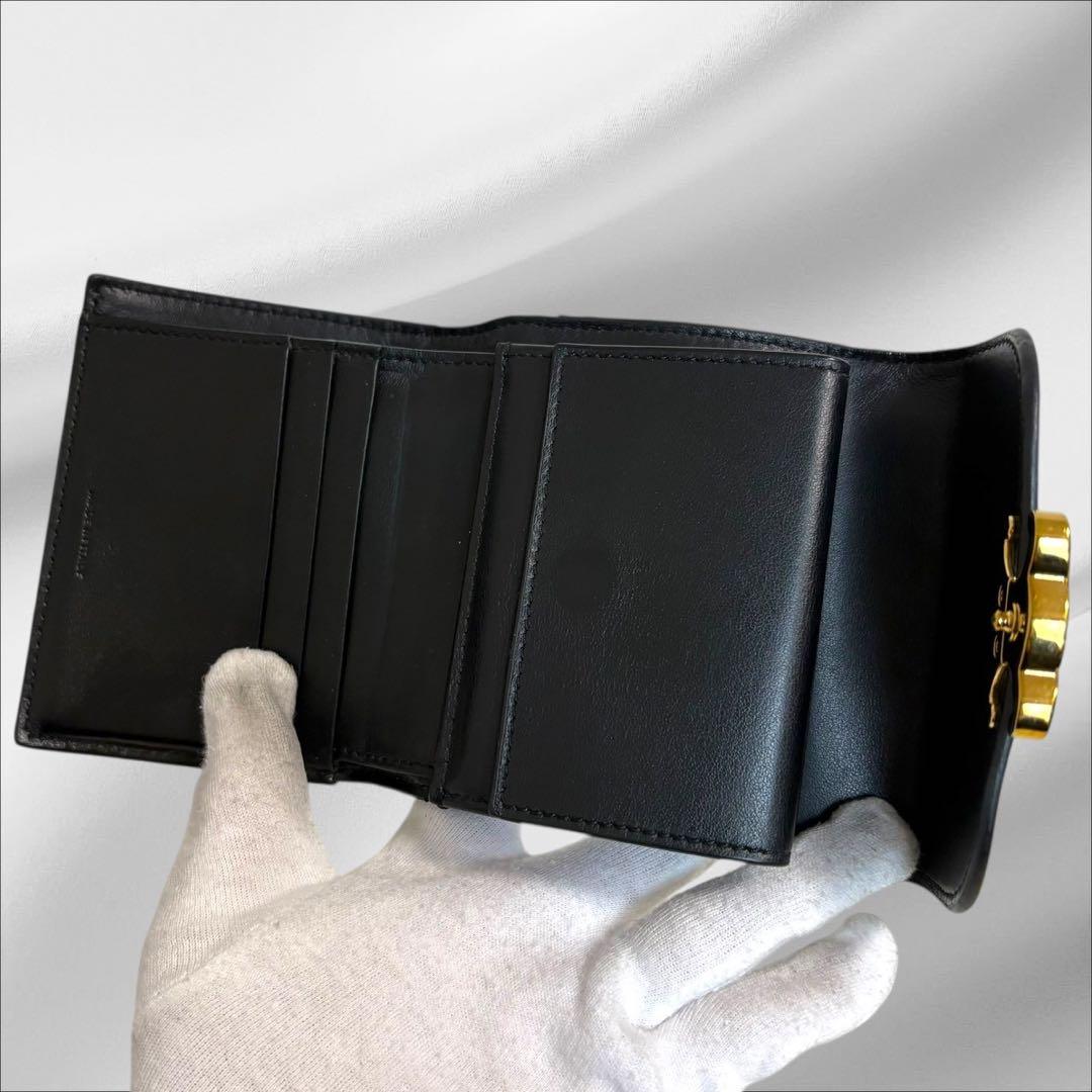 美品✨ CELINE セリーヌ トリオンフ ブラック レザー 三つ折り 財布