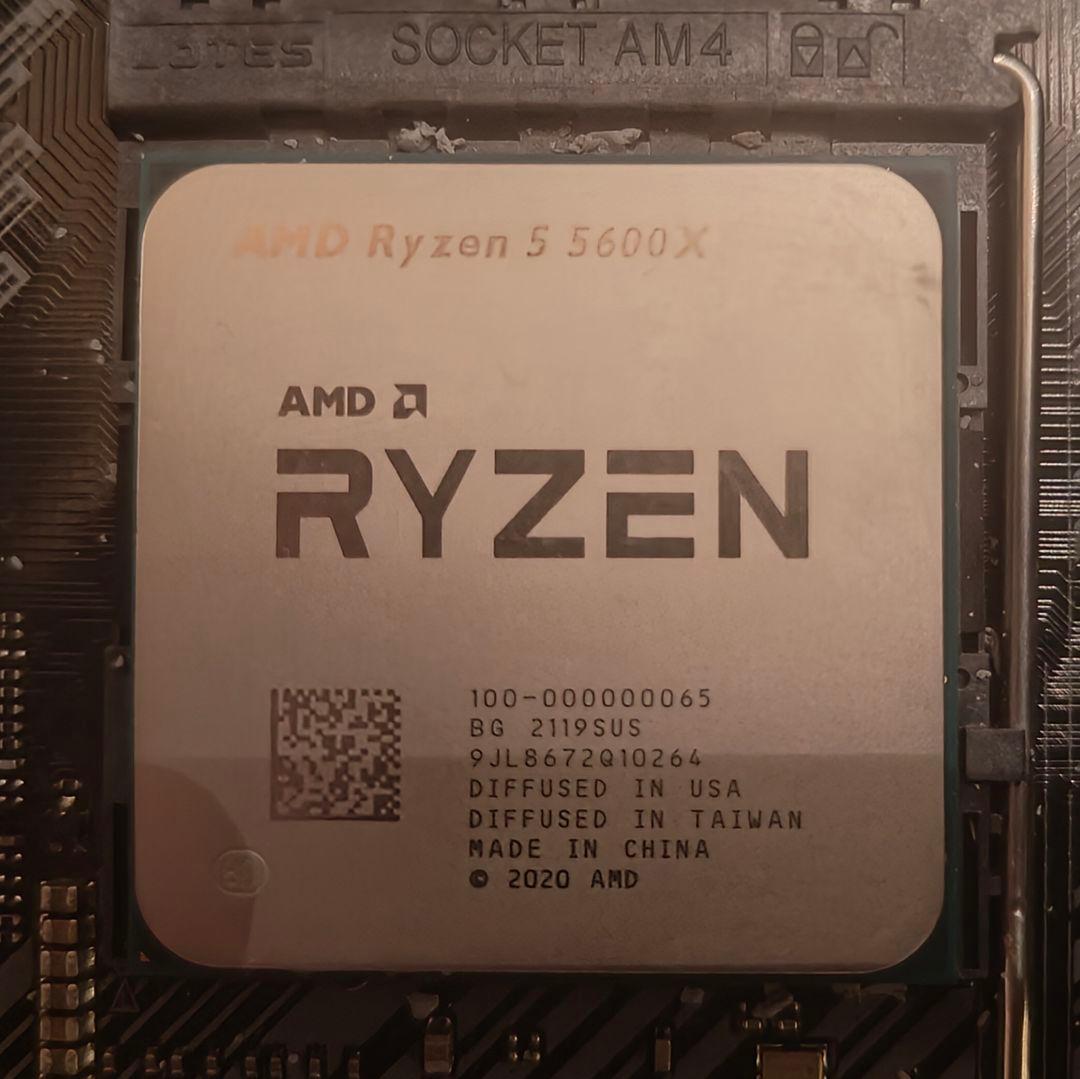 AMD Ryzen 5 5600X、32GB DDR4メモリ、マザボ3点セット
