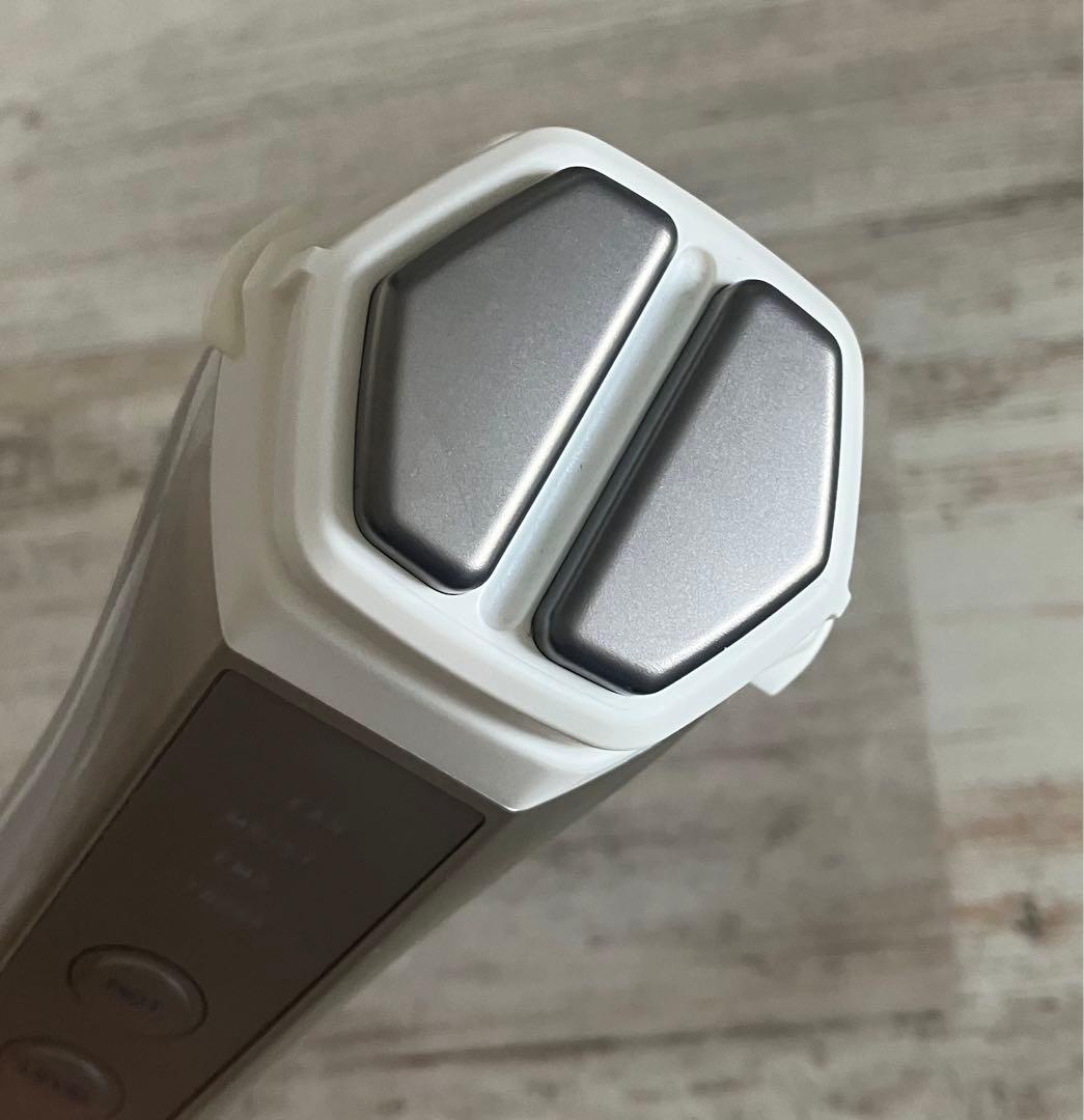 naris ナリス LUMIE ルミエ 美顔器 充電式家庭用美顔器 EMS