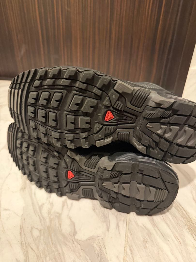 い*る様 Salomon Acs Proブラック 26.5cm