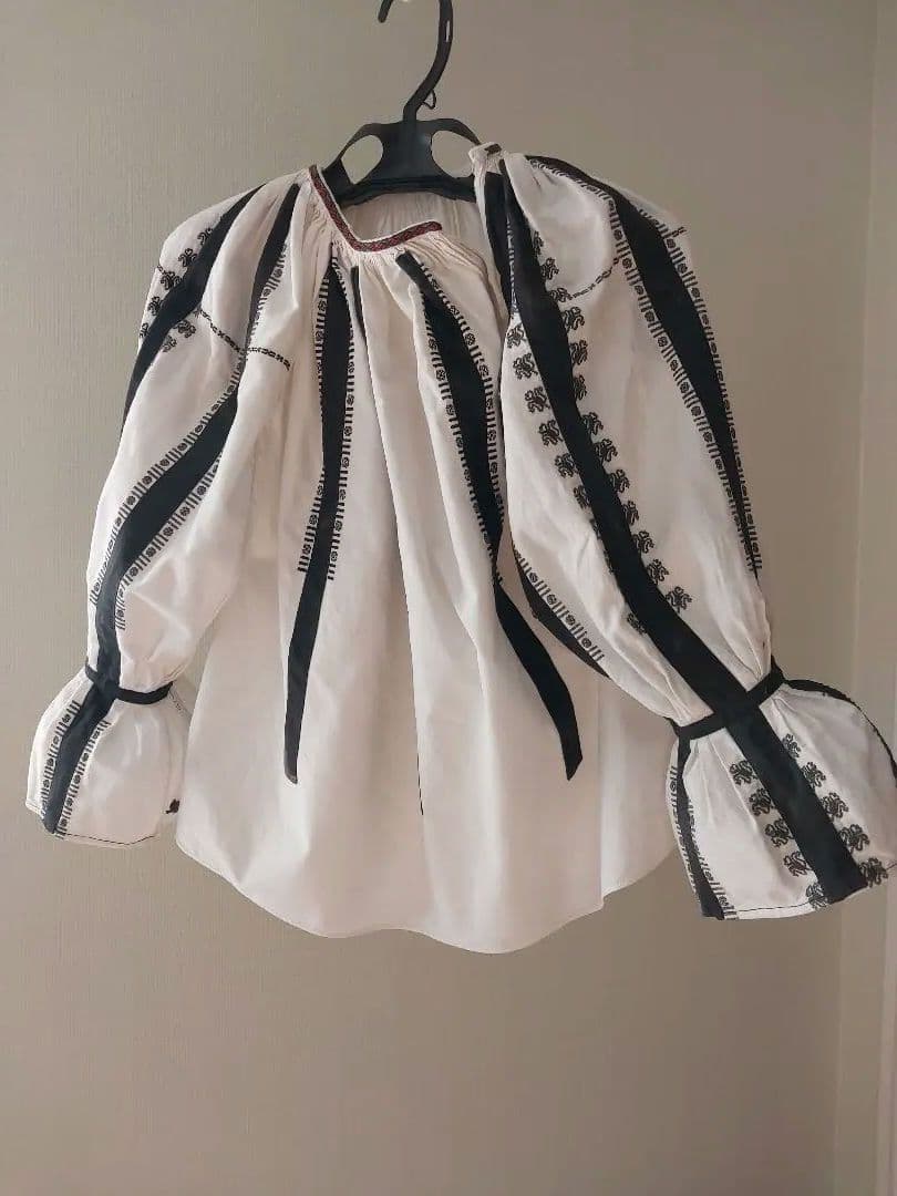 よ*お様 ルーマニア刺繍❀ヴィンテージブラウス