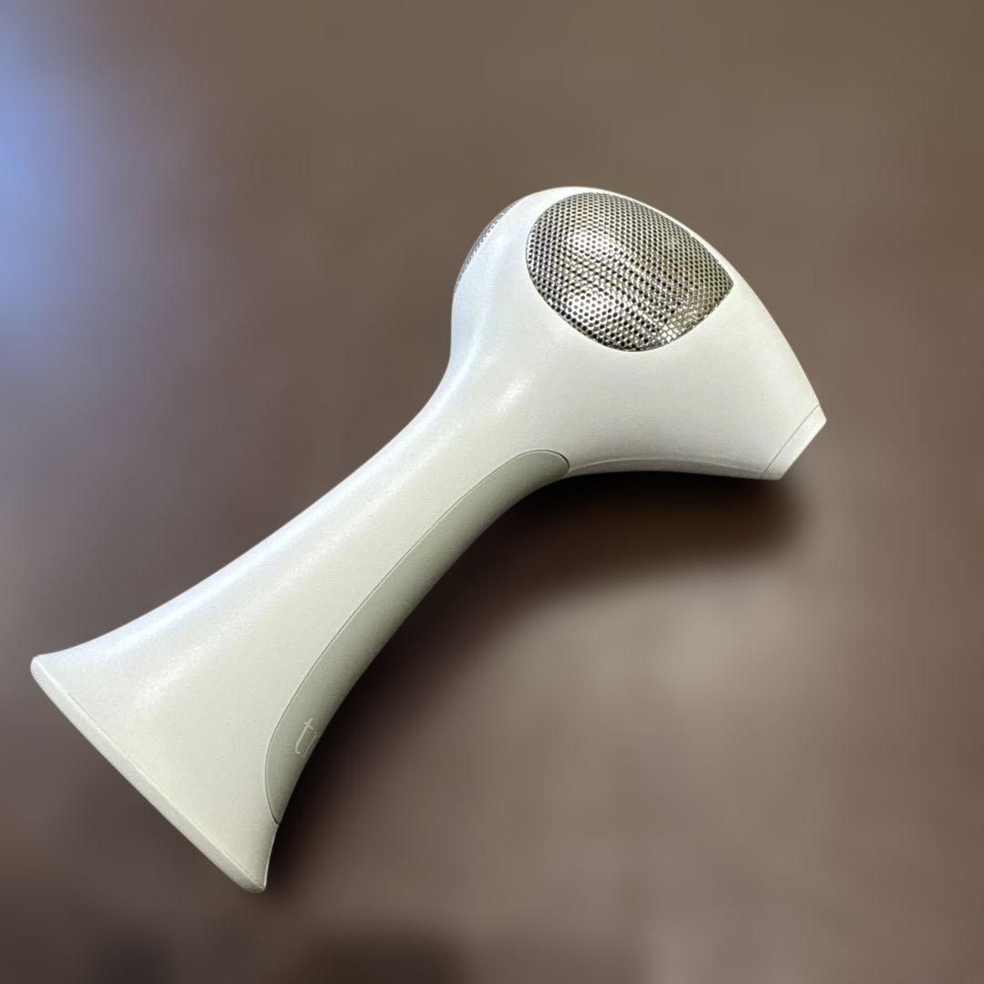 訳あり　本体のみ　トリア 脱毛器 スイッチ反応悪い