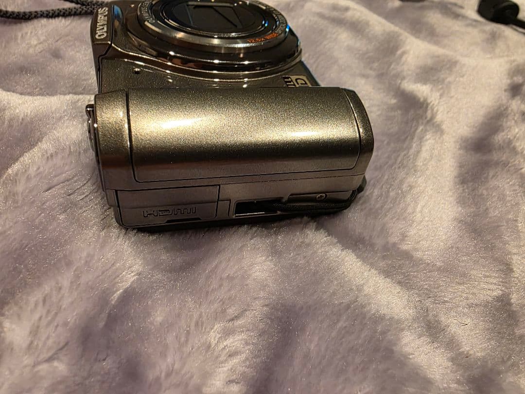 デジタルカメラ OLYMPUS SZ-20