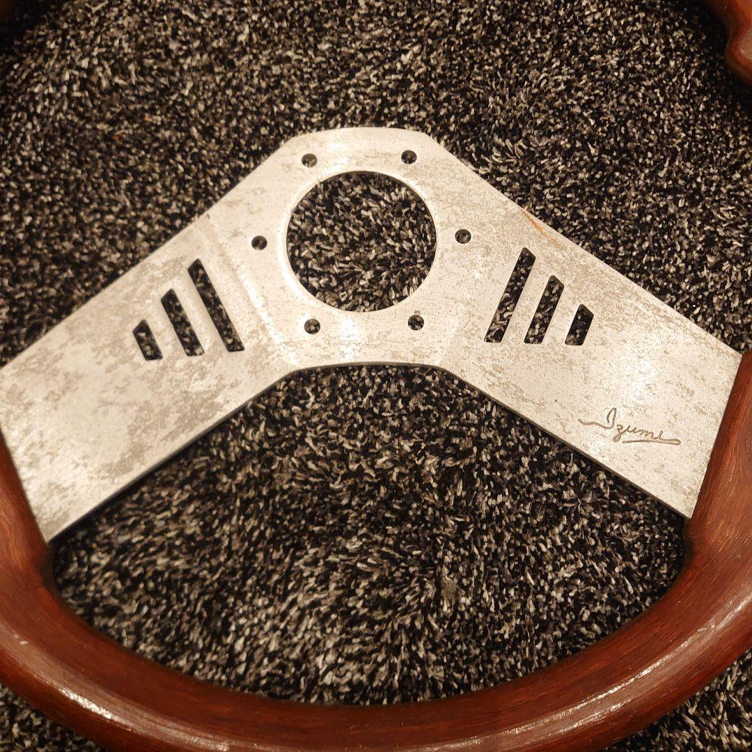 イズミ ステアリング