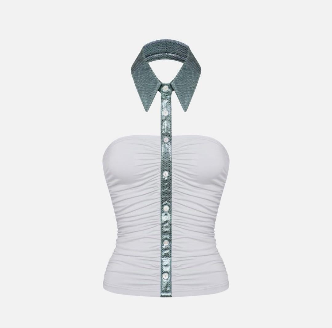 3/3頃発送 ホワイト スリムフィット トップス