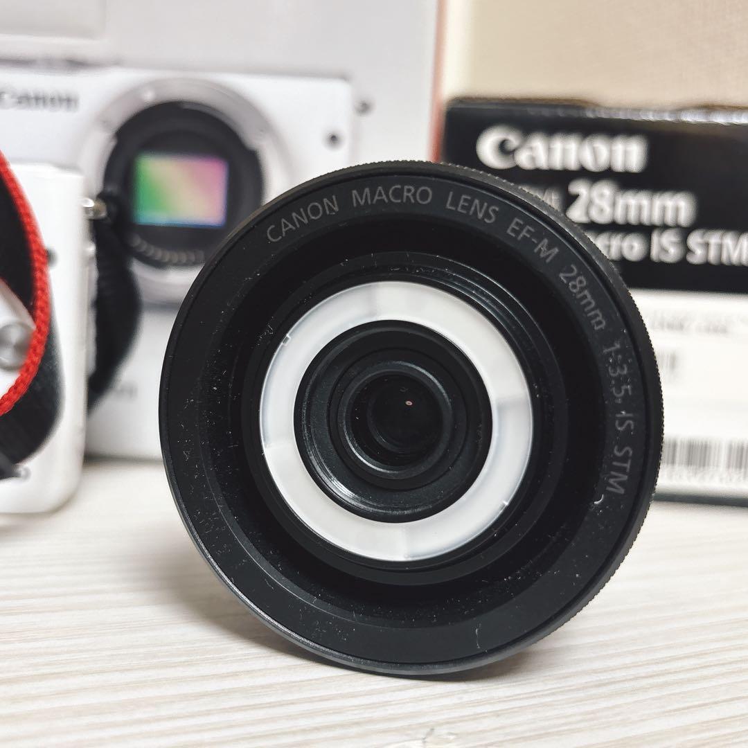 Canon EOS M10 ホワイト EF-M 28mm レンズ付き