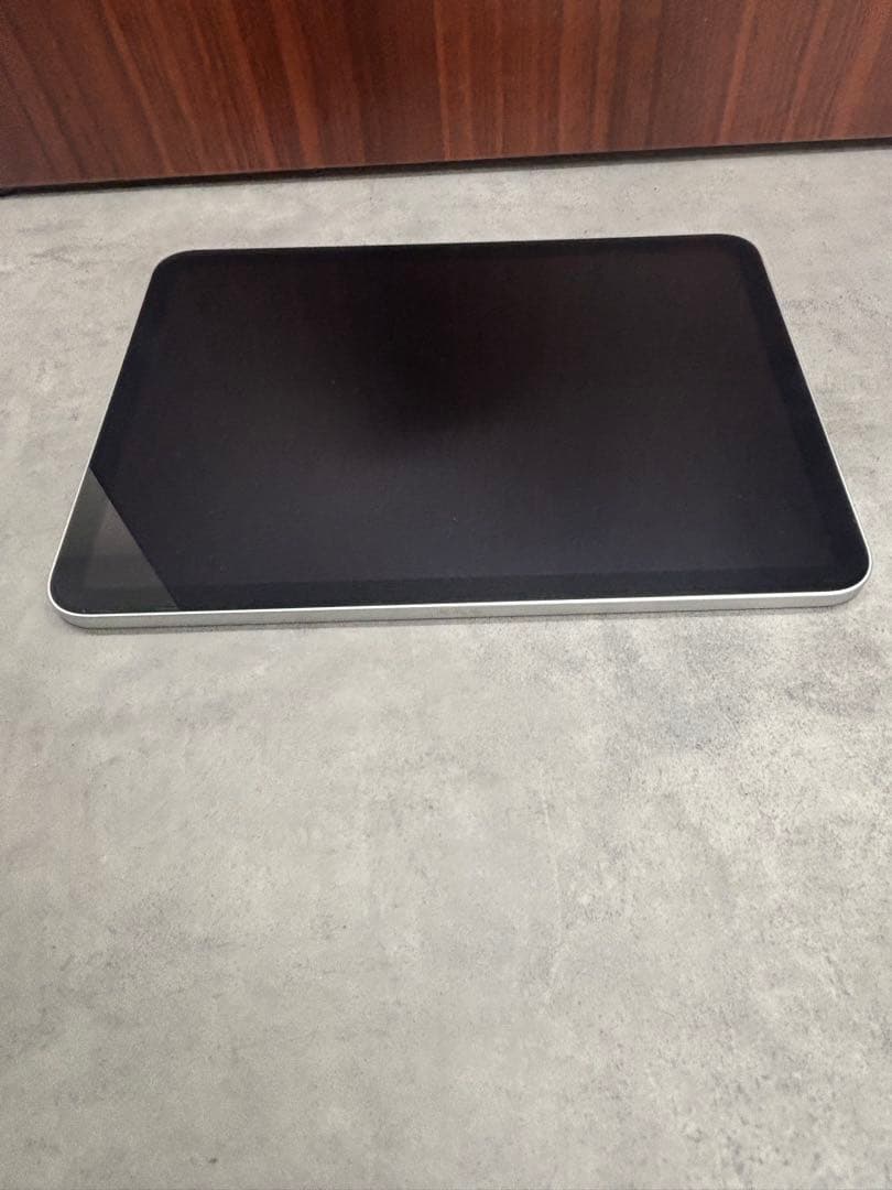 iPad 第10世代 64GB Wi-Fiモデル iCloudサインアウト済