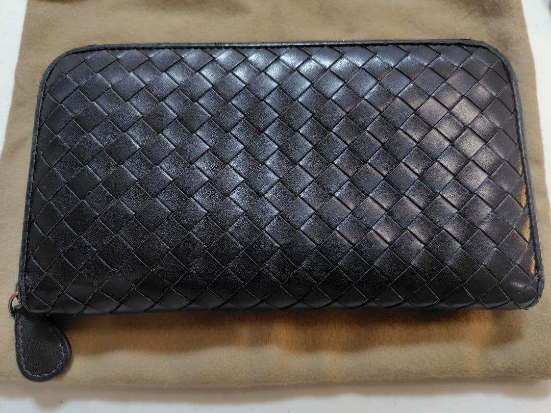 ボッテガヴェネタ イントレチャート　長財布 ラウンドファスナー 黒