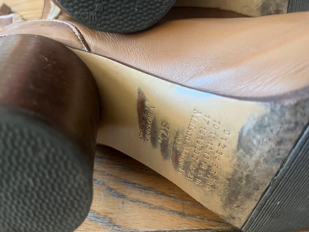 マルジェラ 足袋スーツ ブラウン 37.5 ダメージあり