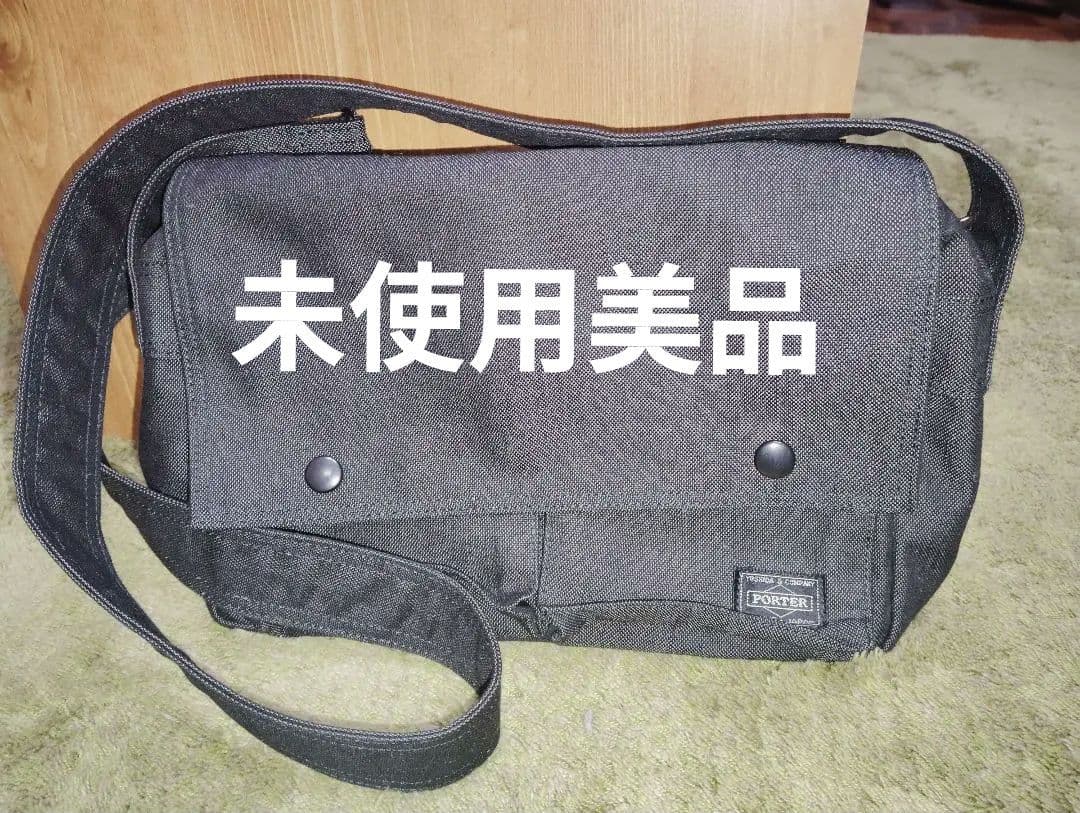 未使用美品/PORTER吉田カバンメッセンジャーバッグ