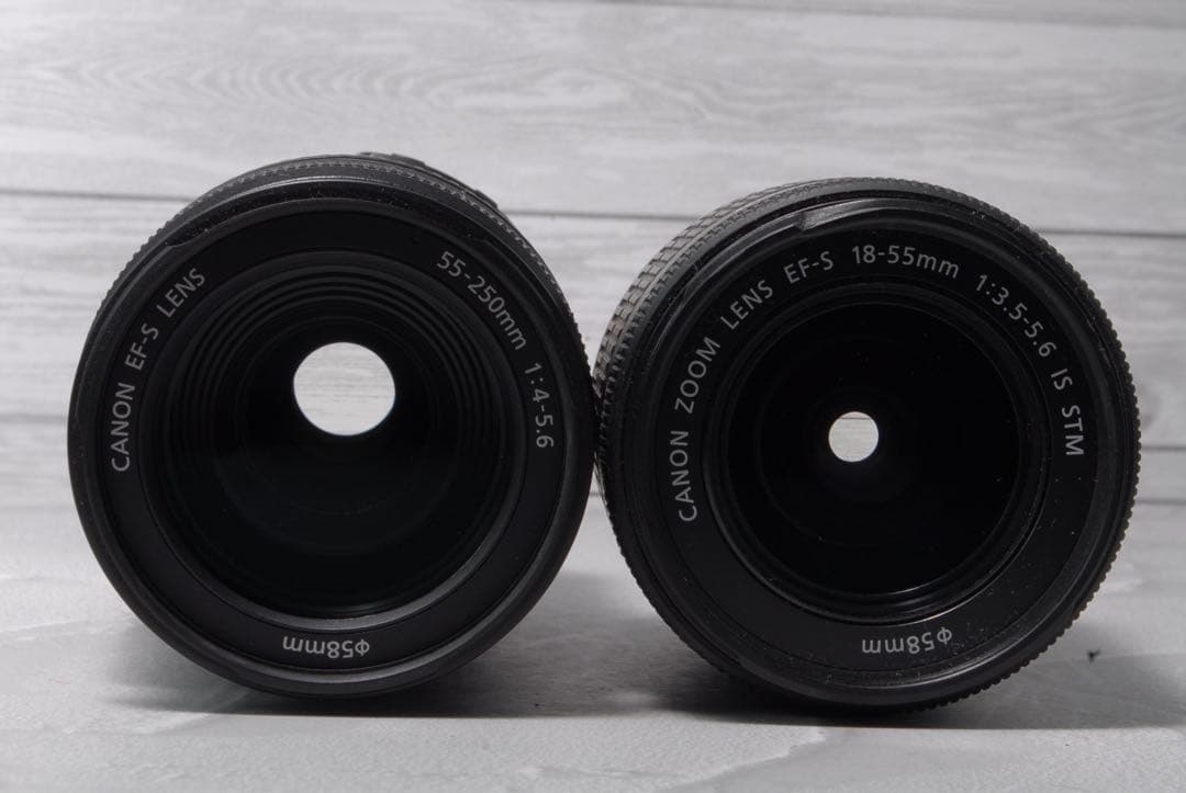 Canon EOS 70D ダブルレンズキット Wi-Fi搭載 スマホ転送OK