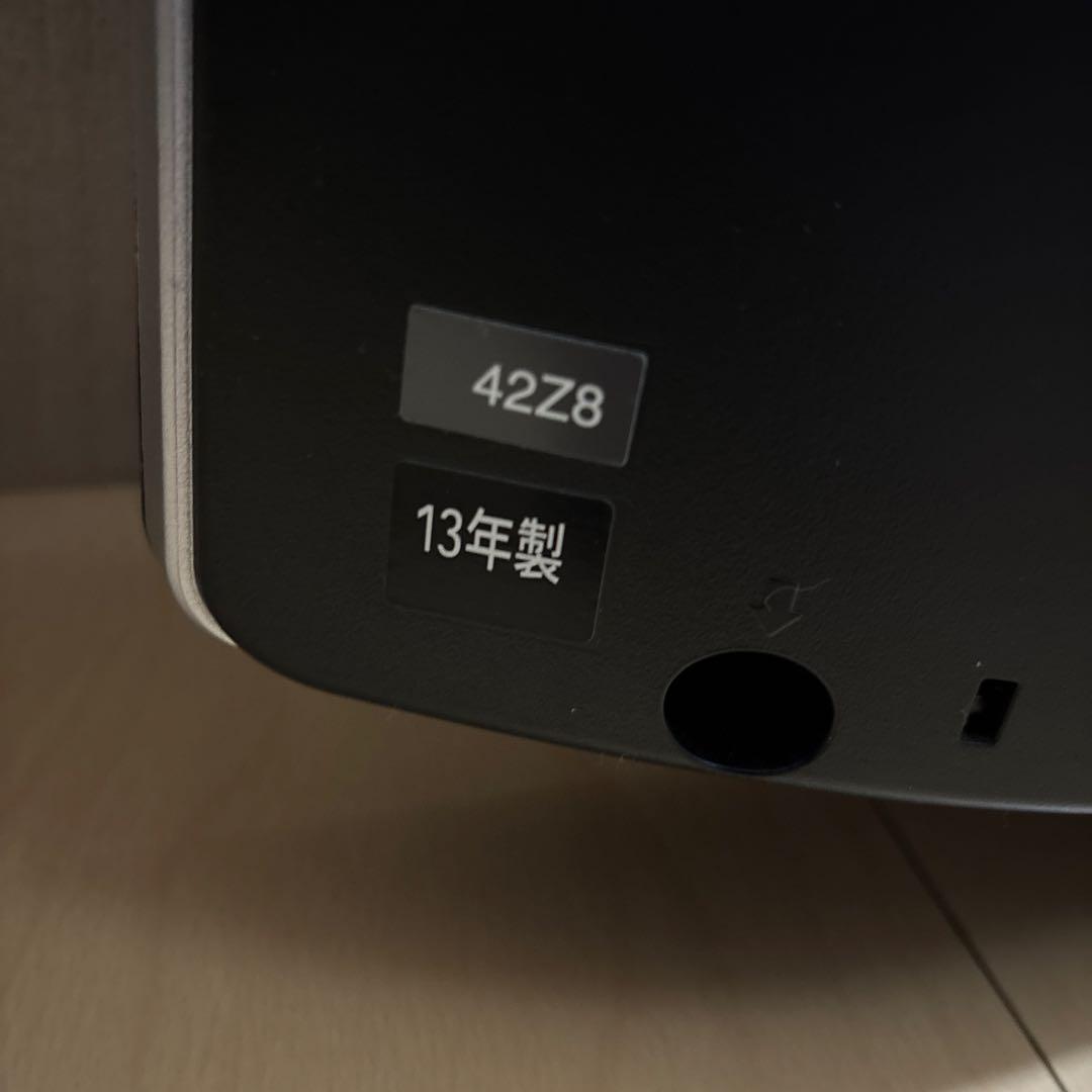 東芝　REGZA 42Z8