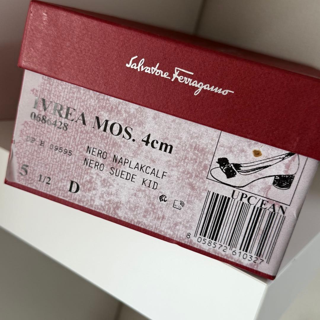 Ferragamo IVREA ラインストーンパンプス