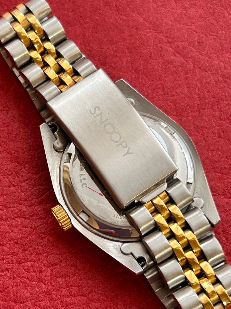 SNOOPY スヌーピー 腕時計 クォーツ限定品チャーミングアイ