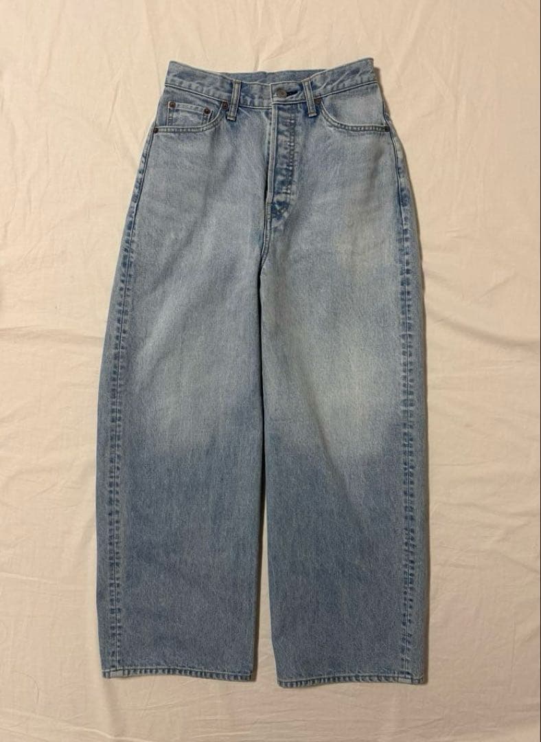 今期 Whim Gazette ワイドレッグデニムパンツ