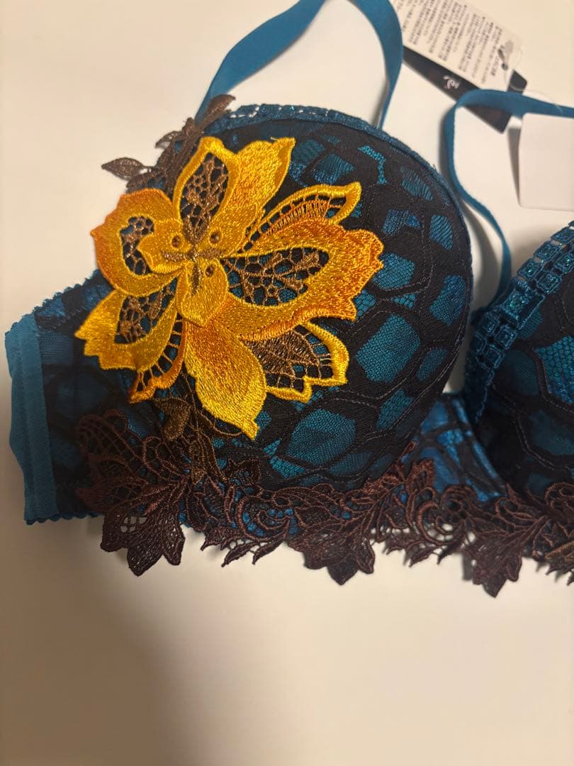 ワコール サルート ケニア 44G ブラ&ショーツ サイズ リクエストok