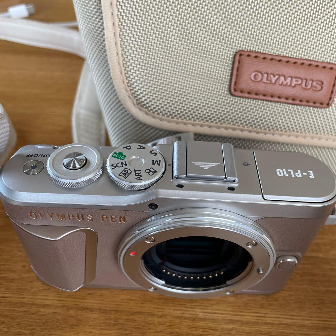 Olympus PEN E-PL10 レンズ３本＋ケース付き