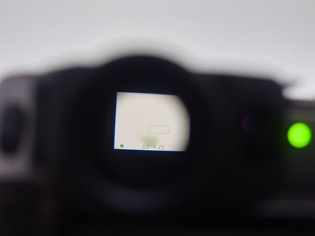 富士フイルム (FUJIFILM) X20 シルバー