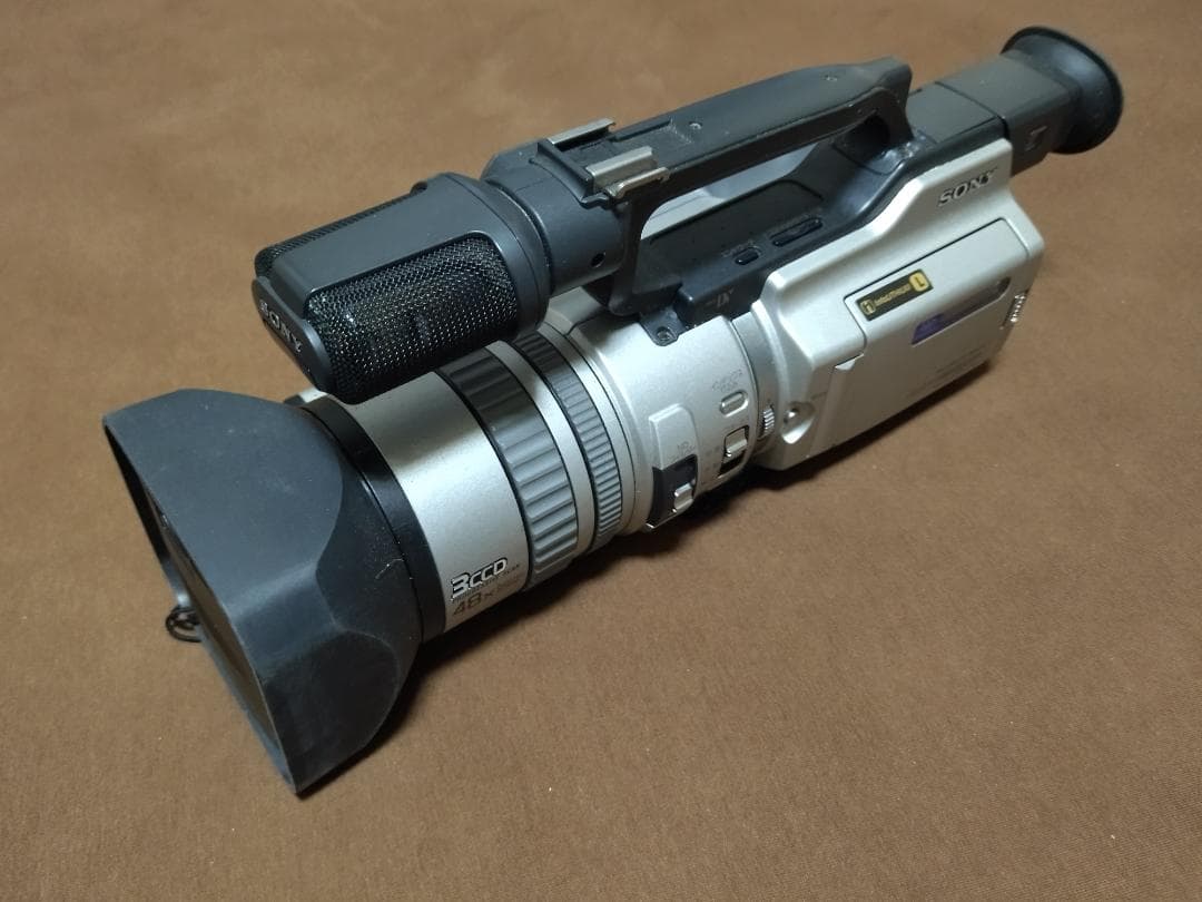 SONY DCR-VX2000 + ワイコンVCL-HG0758