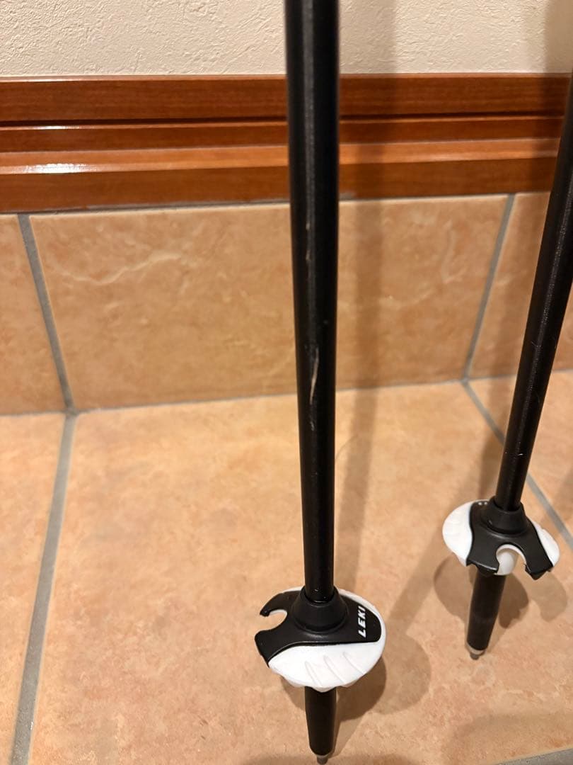 LEKI スキー伸縮ストック 黒 白