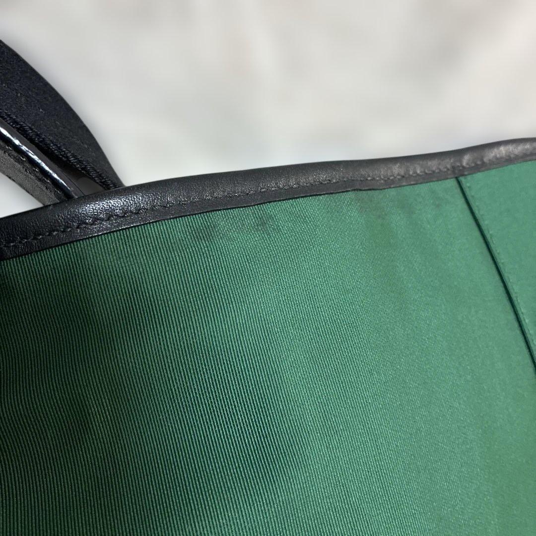 COACH　シグネチャー　内側グリーン　メッセンジャーバック　ショルダーバック