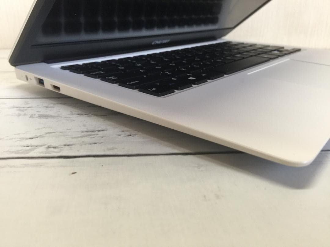 CHUWI LapBook 14型TFT液晶 軽量コンパクトノートパソコン