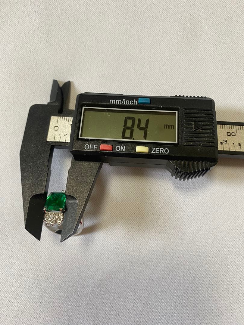 エメラルドカット エメラルド リング