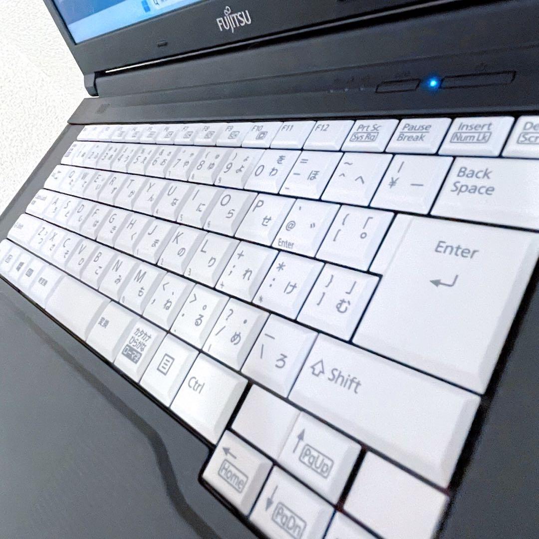 【お洒落・美品】2020年製 第10世代 Window11対応機 SSD256G