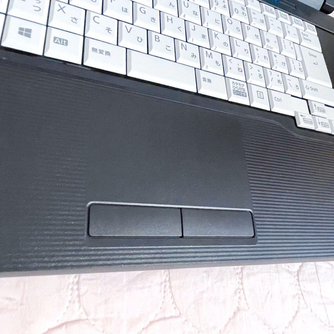 【お洒落・美品】2020年製 第10世代 Window11対応機 SSD256G