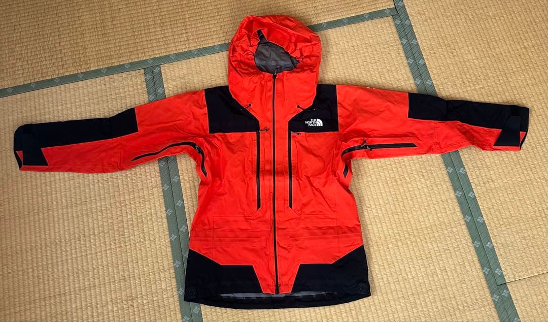 The North Face Summit Series Mサイズ