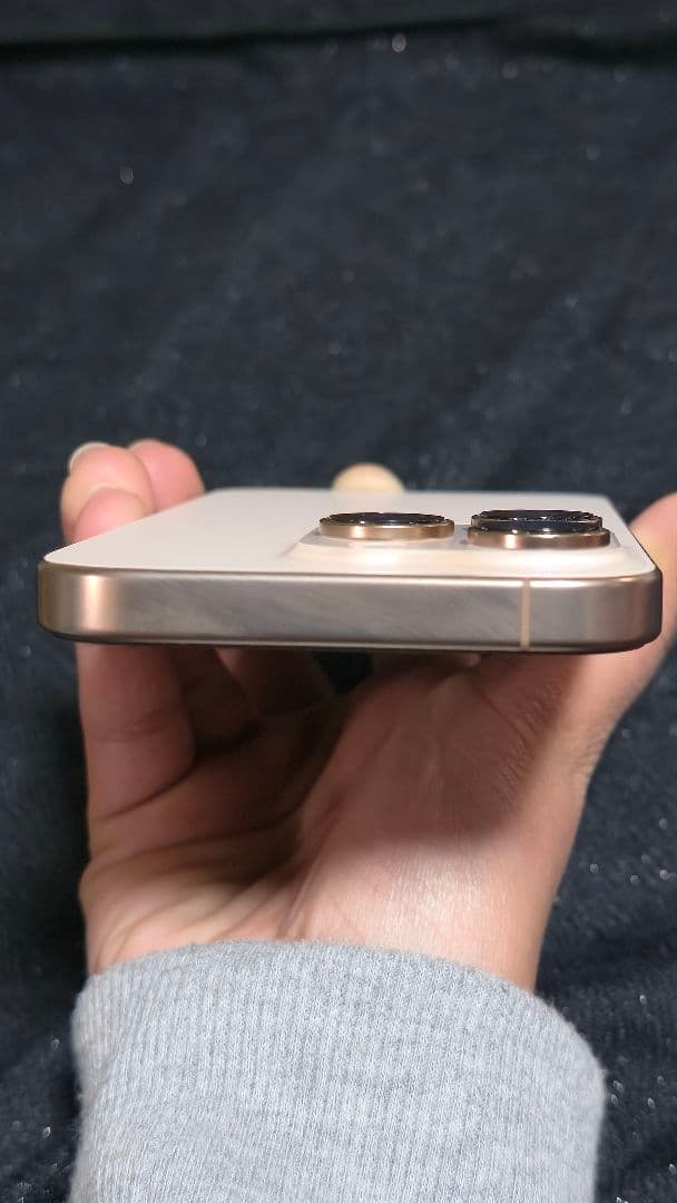 超美品AppleiPhone16pro256GBデザートチタニウム SIMフリー